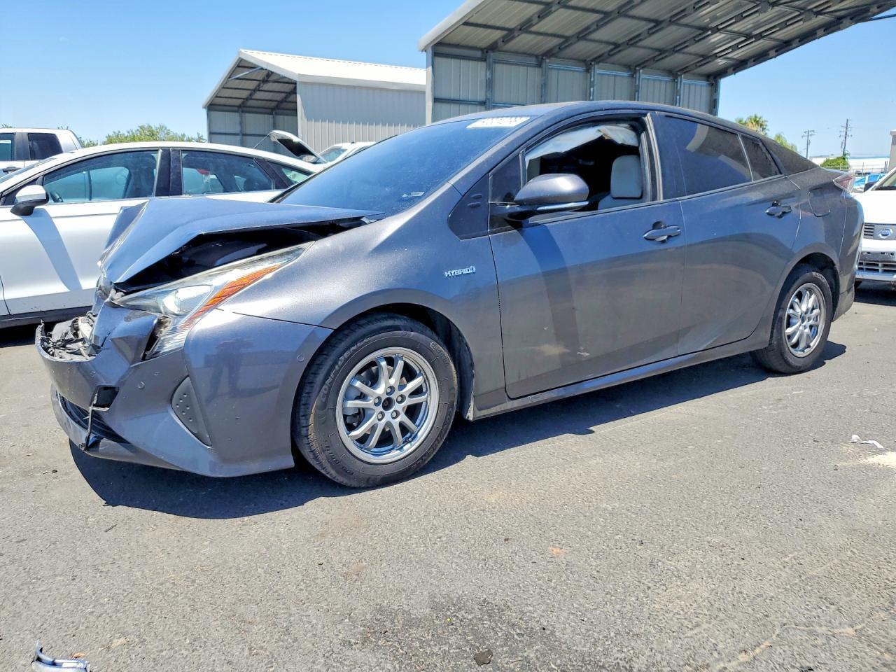 2016 Toyota Prius, Four