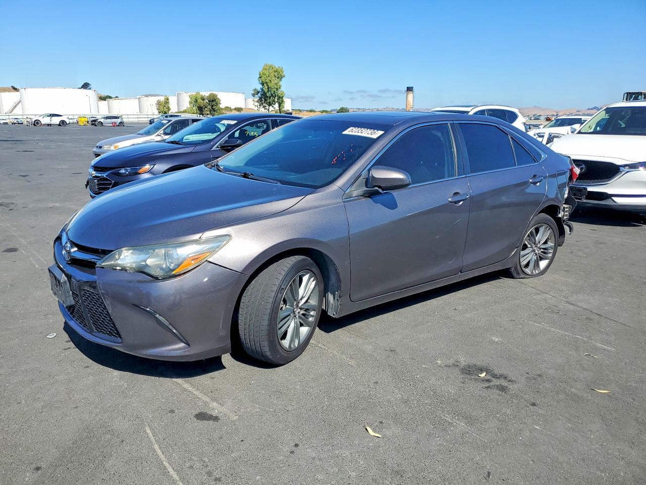 2016 Toyota Camry, SE