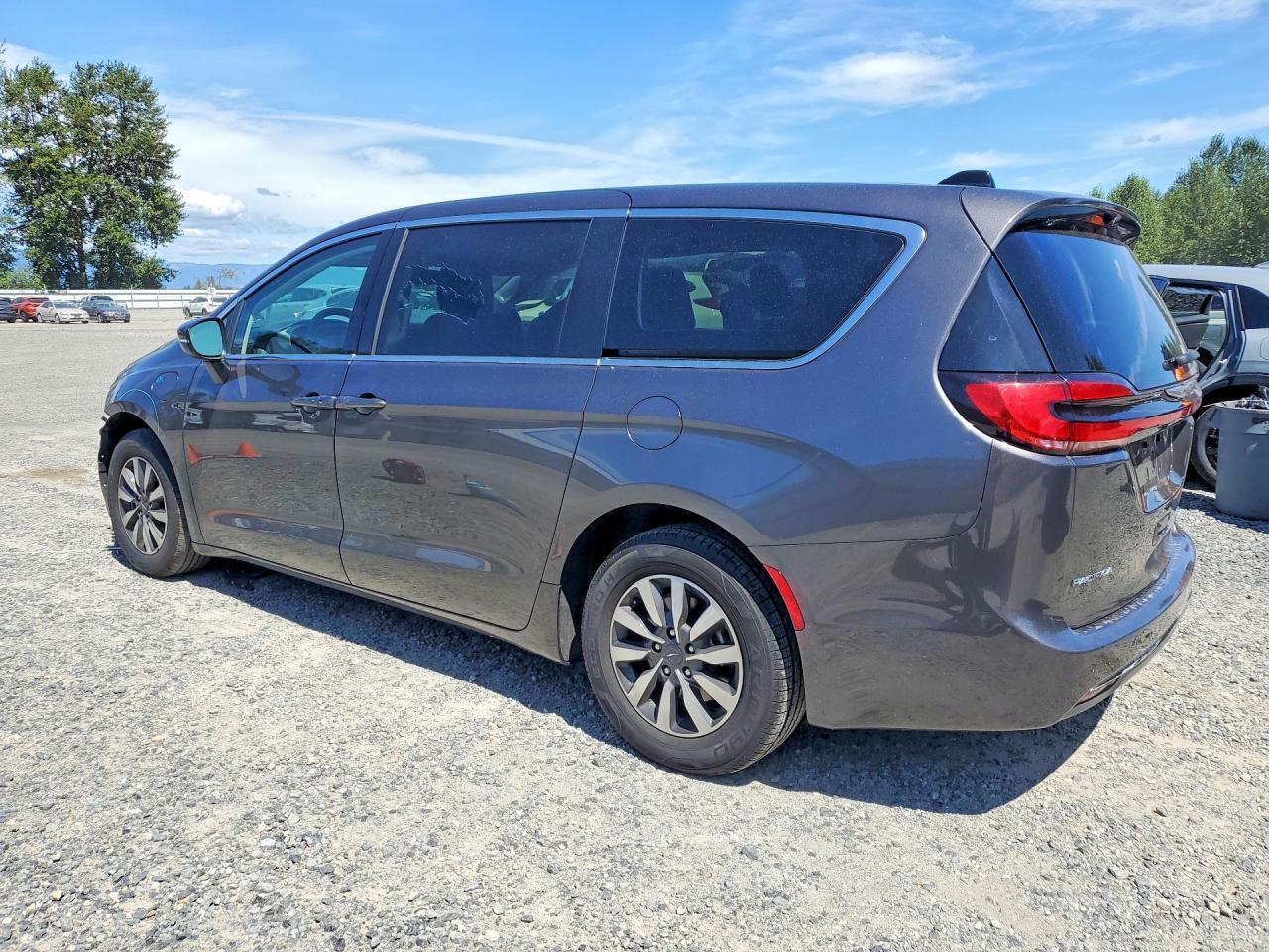 2023 Chrysler Pacifica, Hybri...