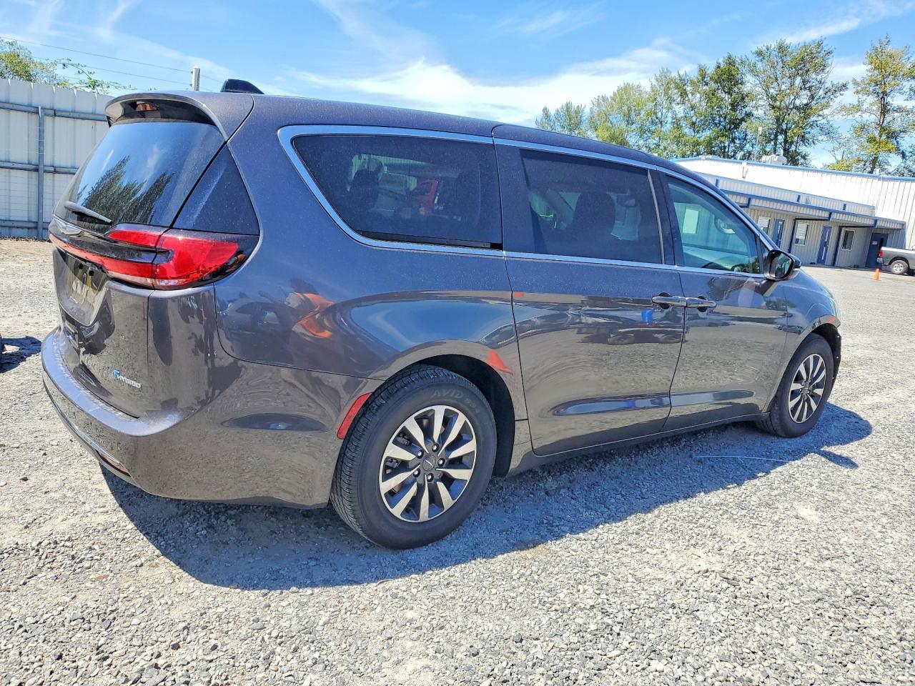 2023 Chrysler Pacifica, Hybri...