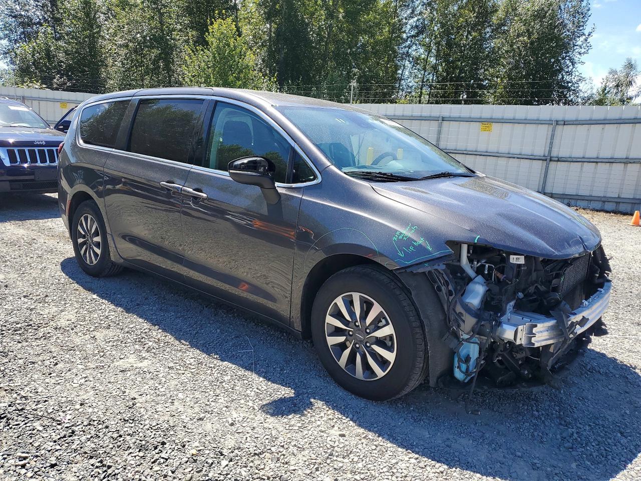 2023 Chrysler Pacifica, Hybri...