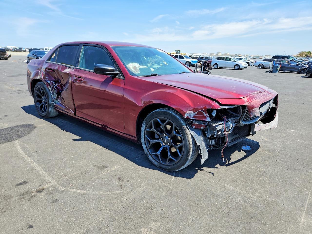 2019 Chrysler 300, Touring