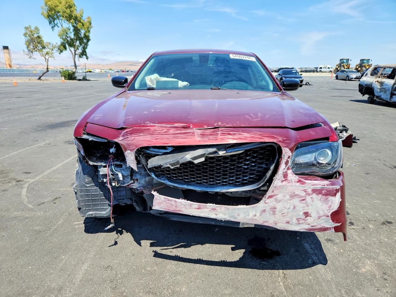 2019 Chrysler 300, Touring