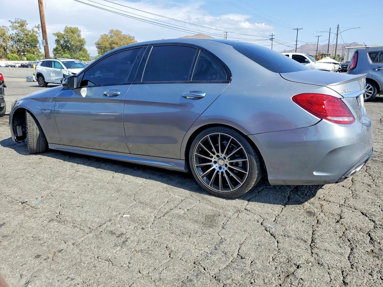 2016 Mercedes-Benz C-Class, 300