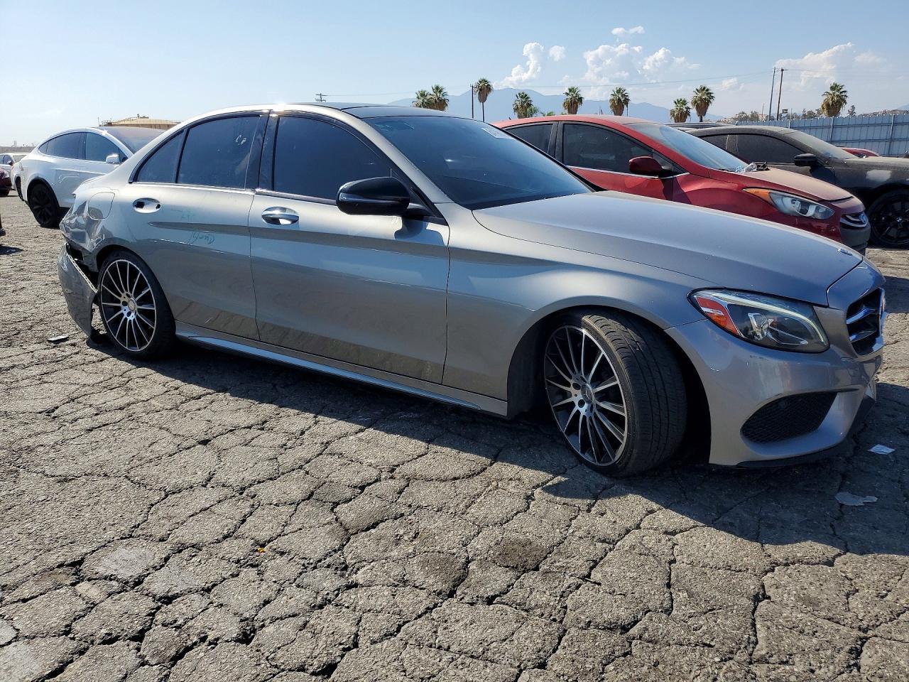 2016 Mercedes-Benz C-Class, 300