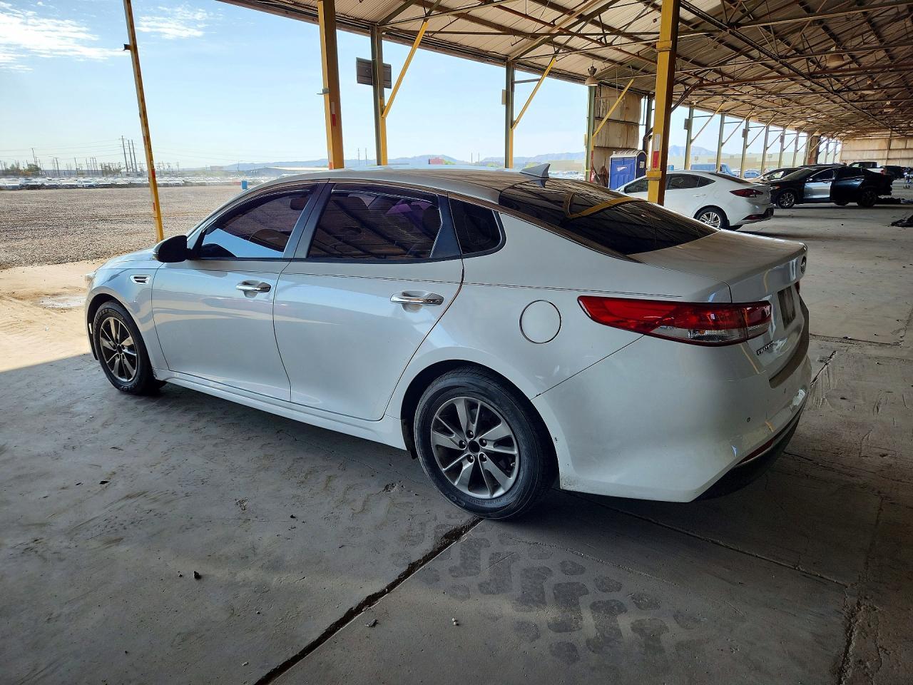 2017 KIA Optima, LX