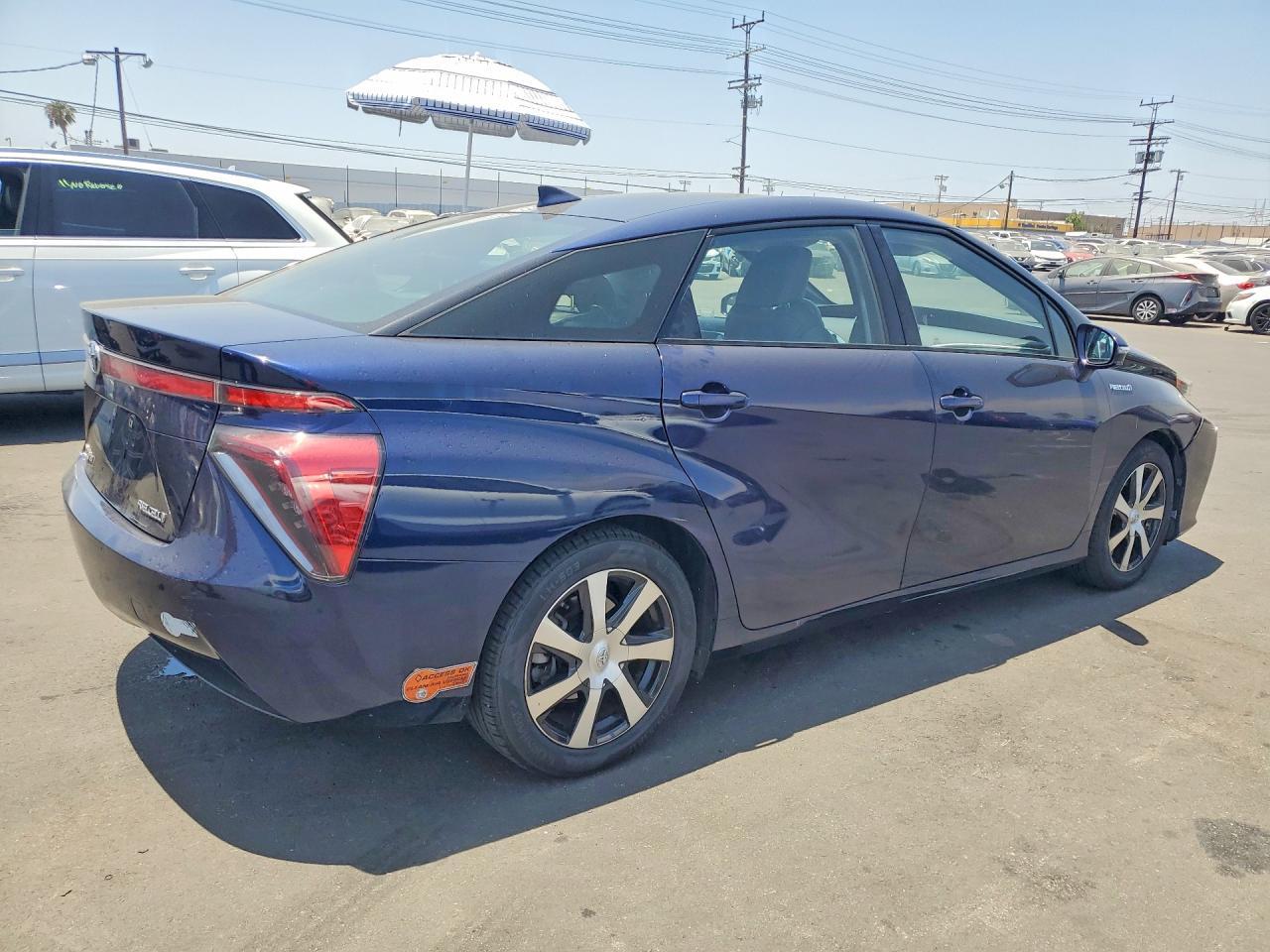 2017 Toyota Mirai, Base