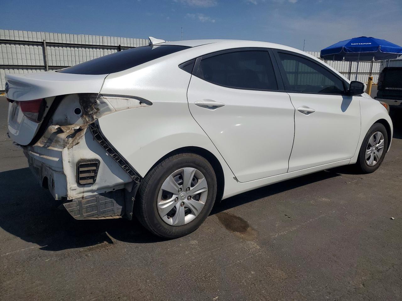 2016 Hyundai Elantra, SE