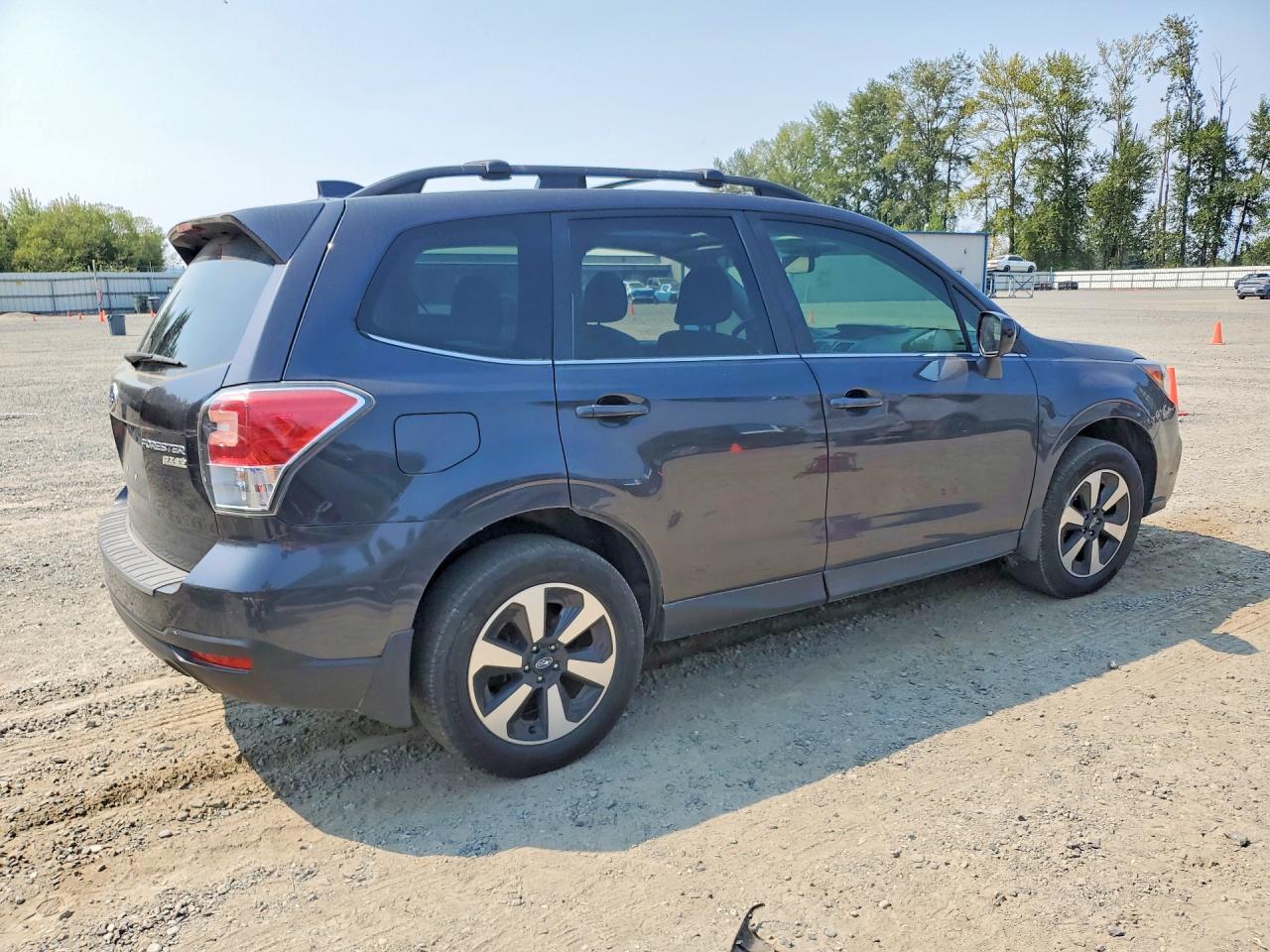2017 Subaru Forester, 2.5I Li...