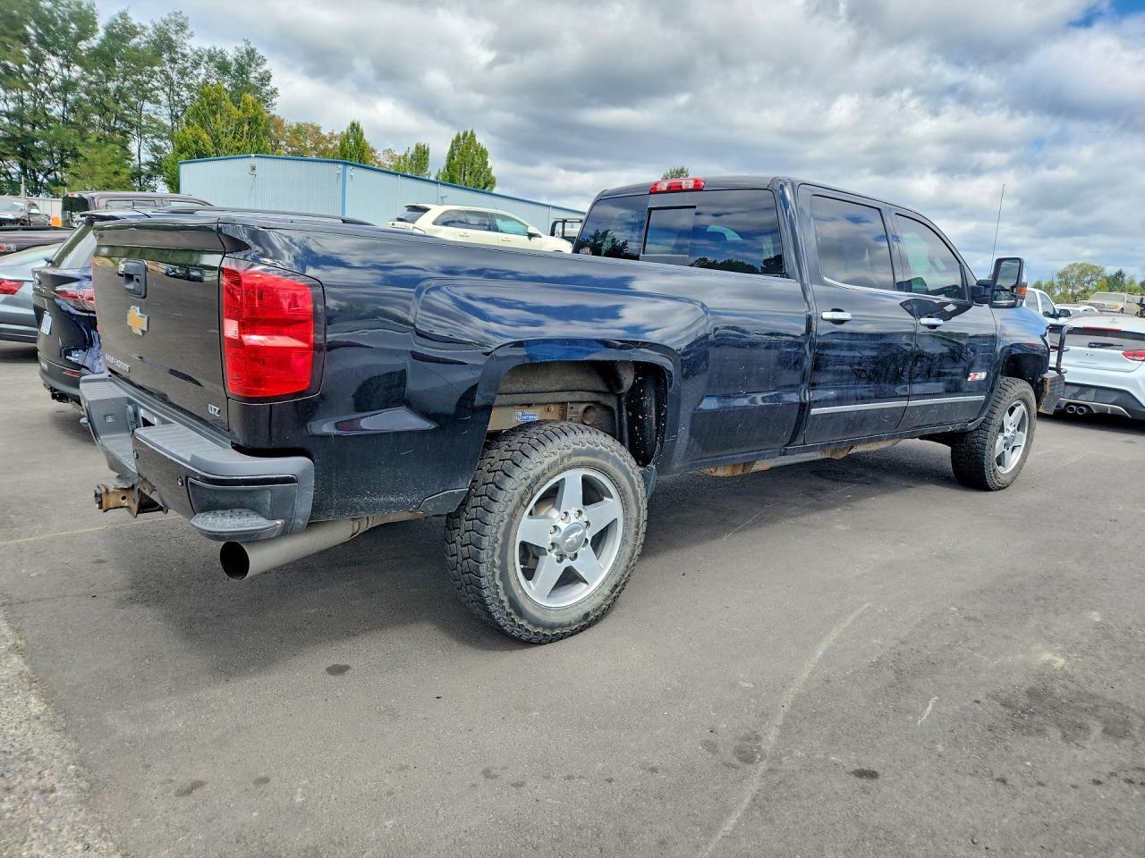 2015 Chevrolet Silverado, K25...