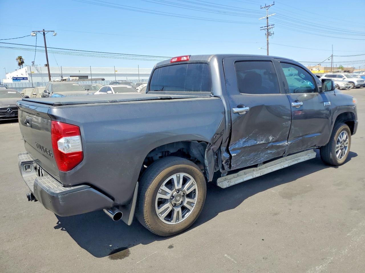 2018 Toyota Tundra, Platinum