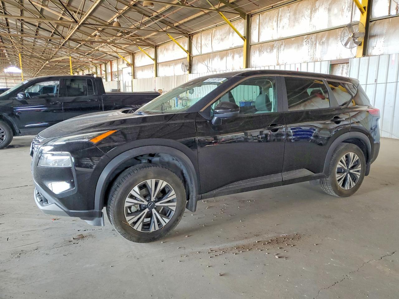 2023 Nissan Rogue, SV