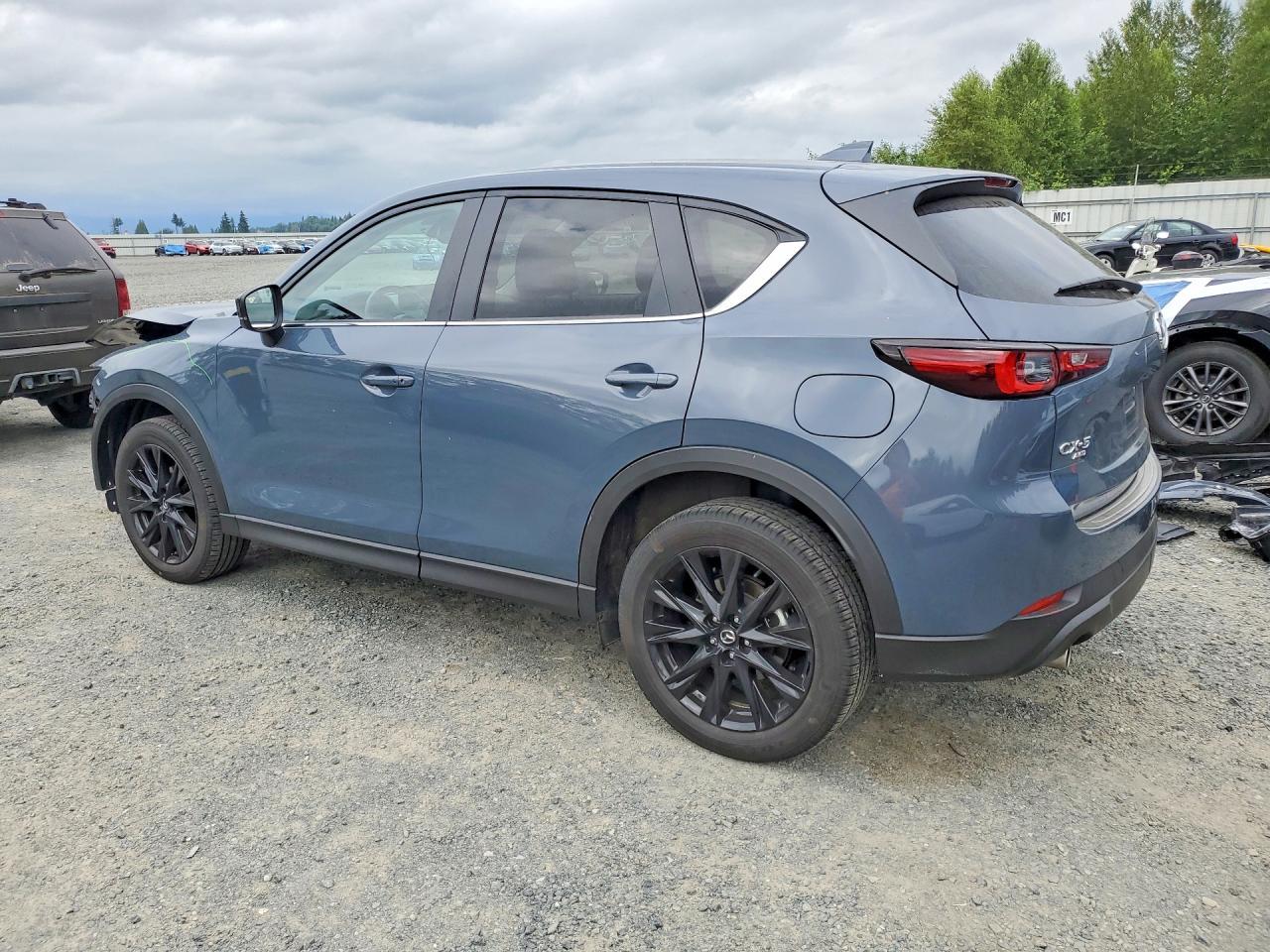 2022 Mazda CX-5, Preferred