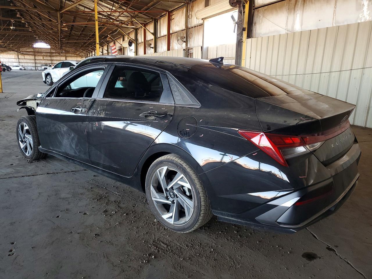2024 Hyundai Elantra, Sel