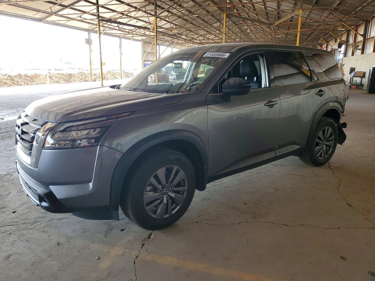 2025 Nissan Pathfinder, S
