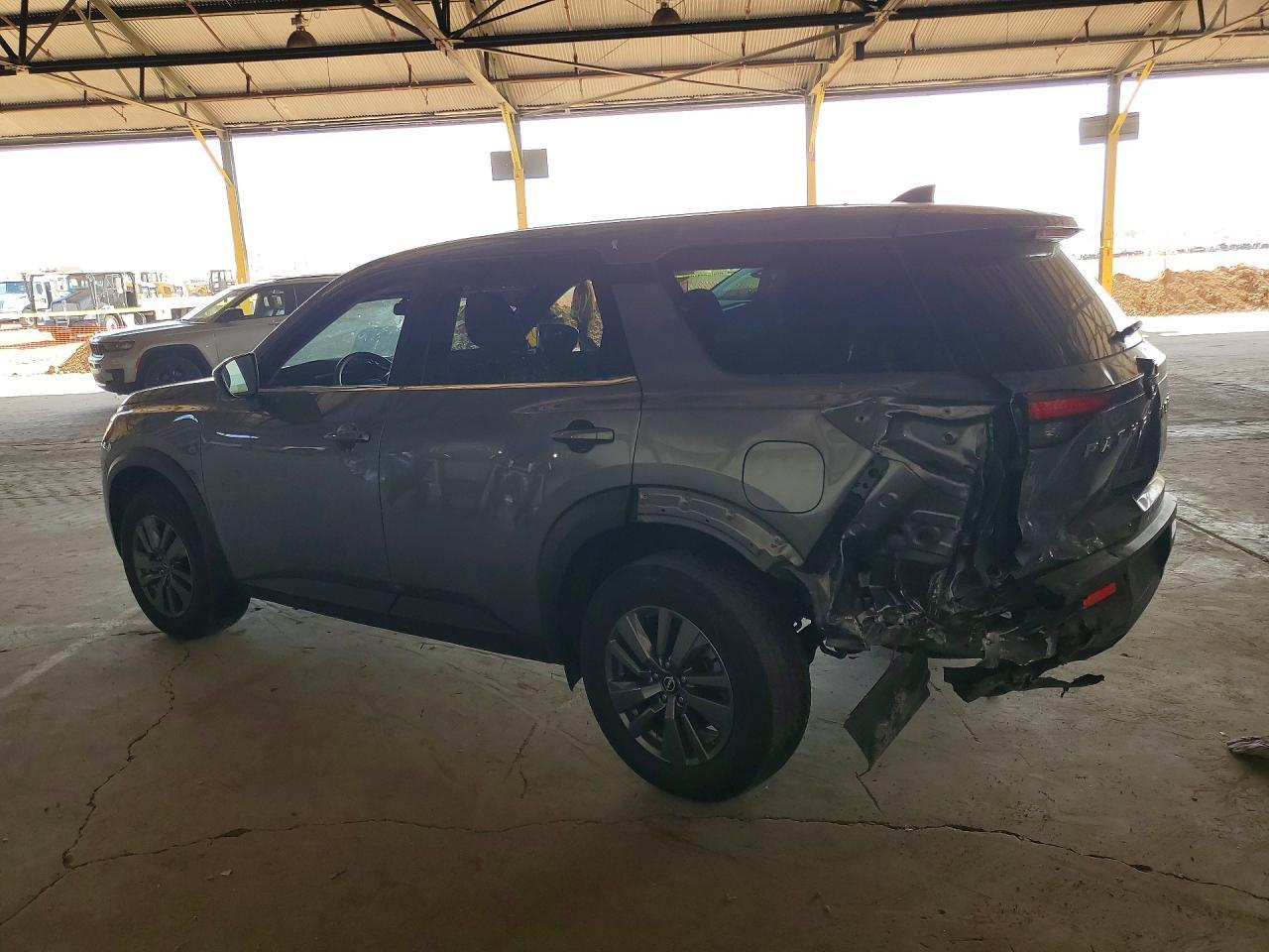 2025 Nissan Pathfinder, S