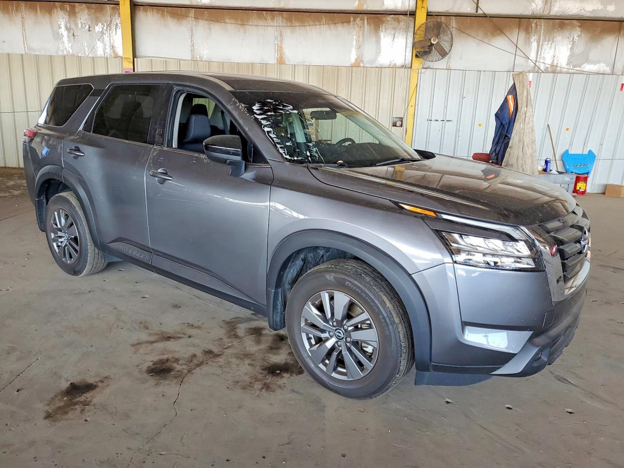2025 Nissan Pathfinder, S