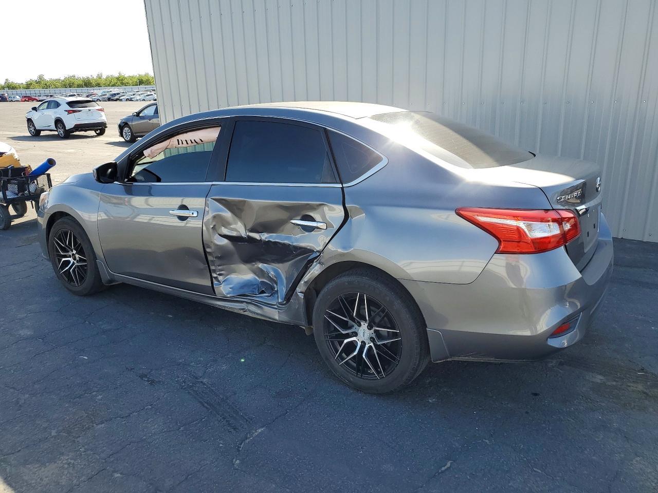 2016 Nissan Sentra, S