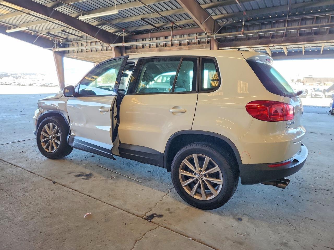 2017 Volkswagen Tiguan, S