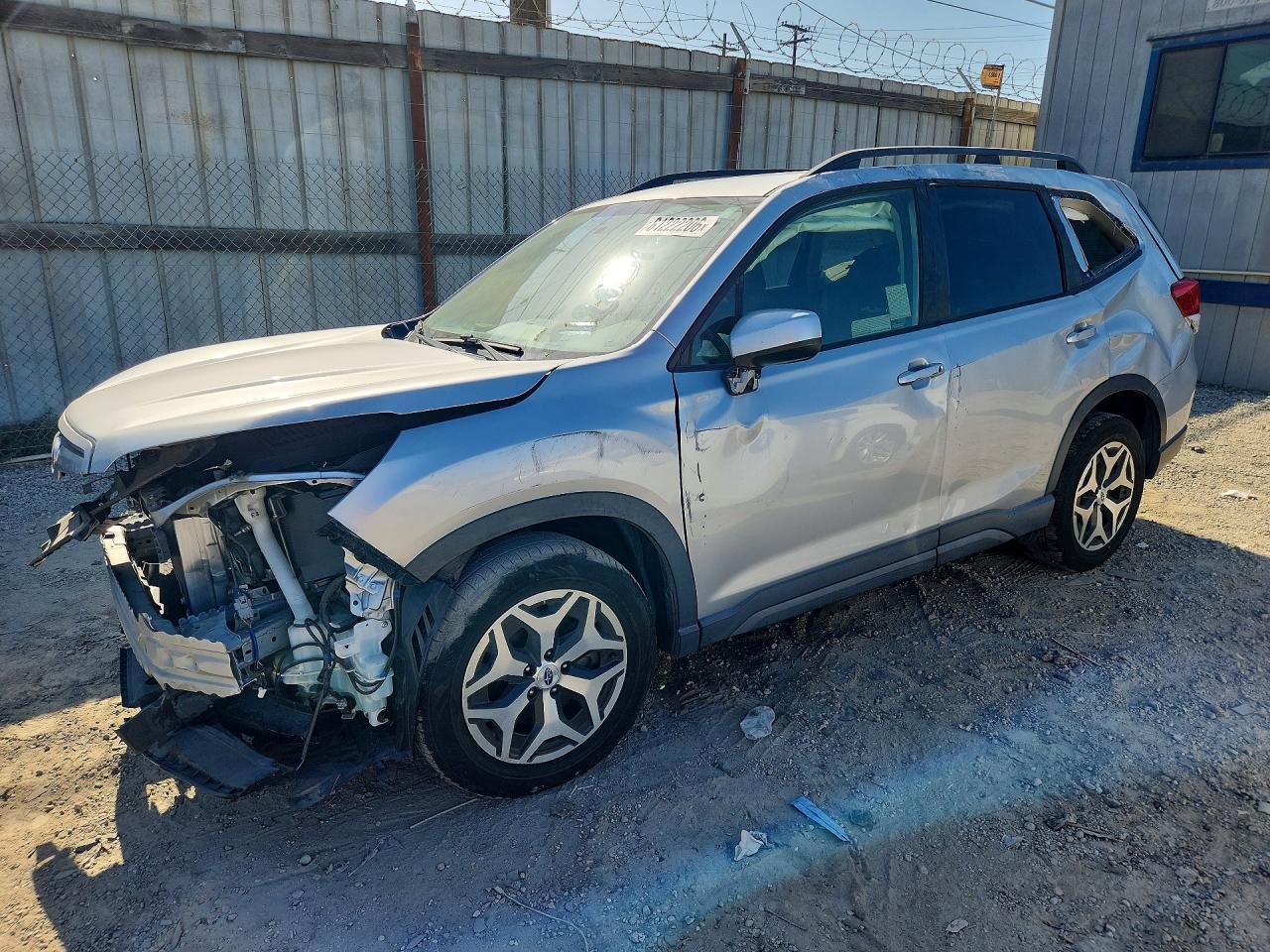 2020 Subaru Forester, Premium