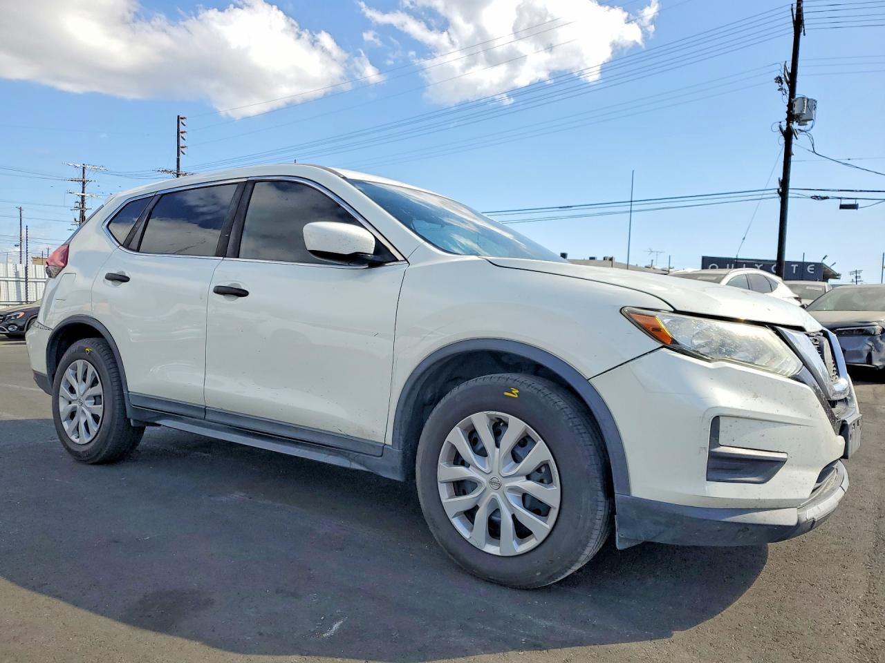 2019 Nissan Rogue, S