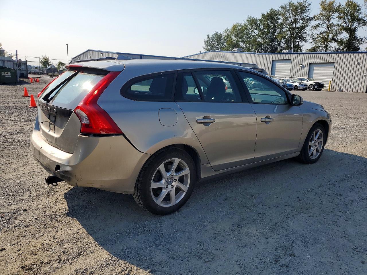 2015 Volvo V60