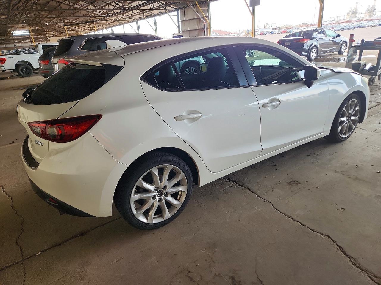 2015 Mazda 3, Touring