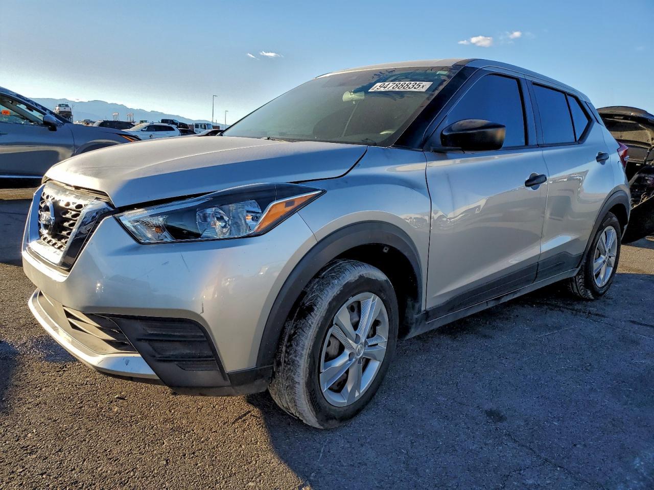 2020 Nissan Kicks, S