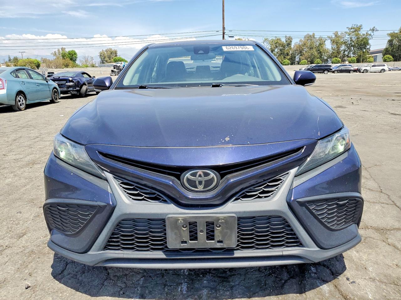 2022 Toyota Camry, SE