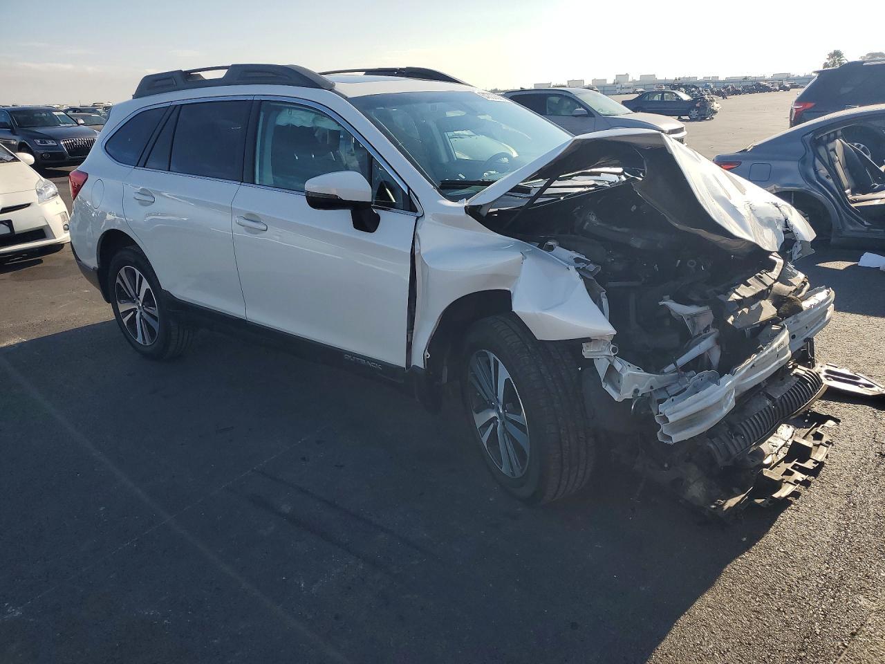 2018 Subaru Outback, 2.5I Lim...