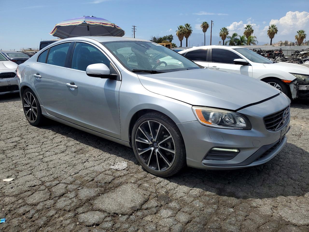 2017 Volvo S60