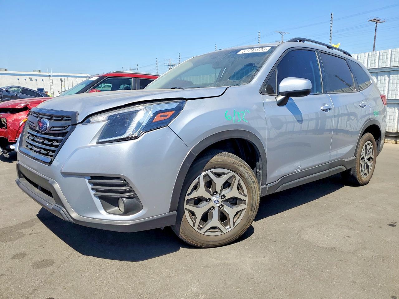 2023 Subaru Forester, Premium