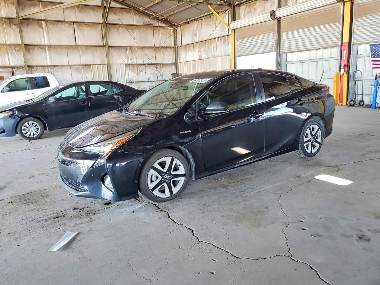 2017 Toyota Prius, Three Touring