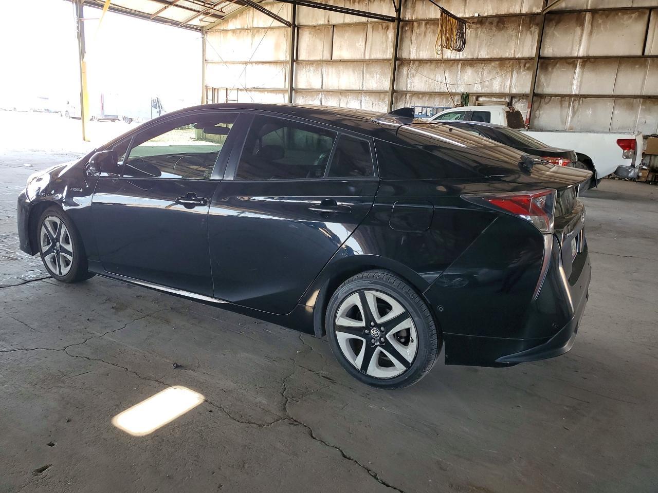 2017 Toyota Prius, Three Touring