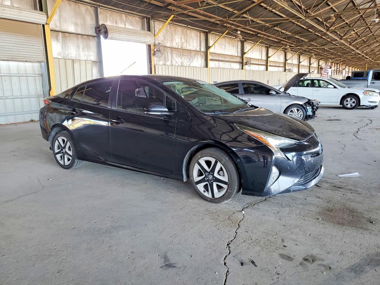 2017 Toyota Prius, Three Touring