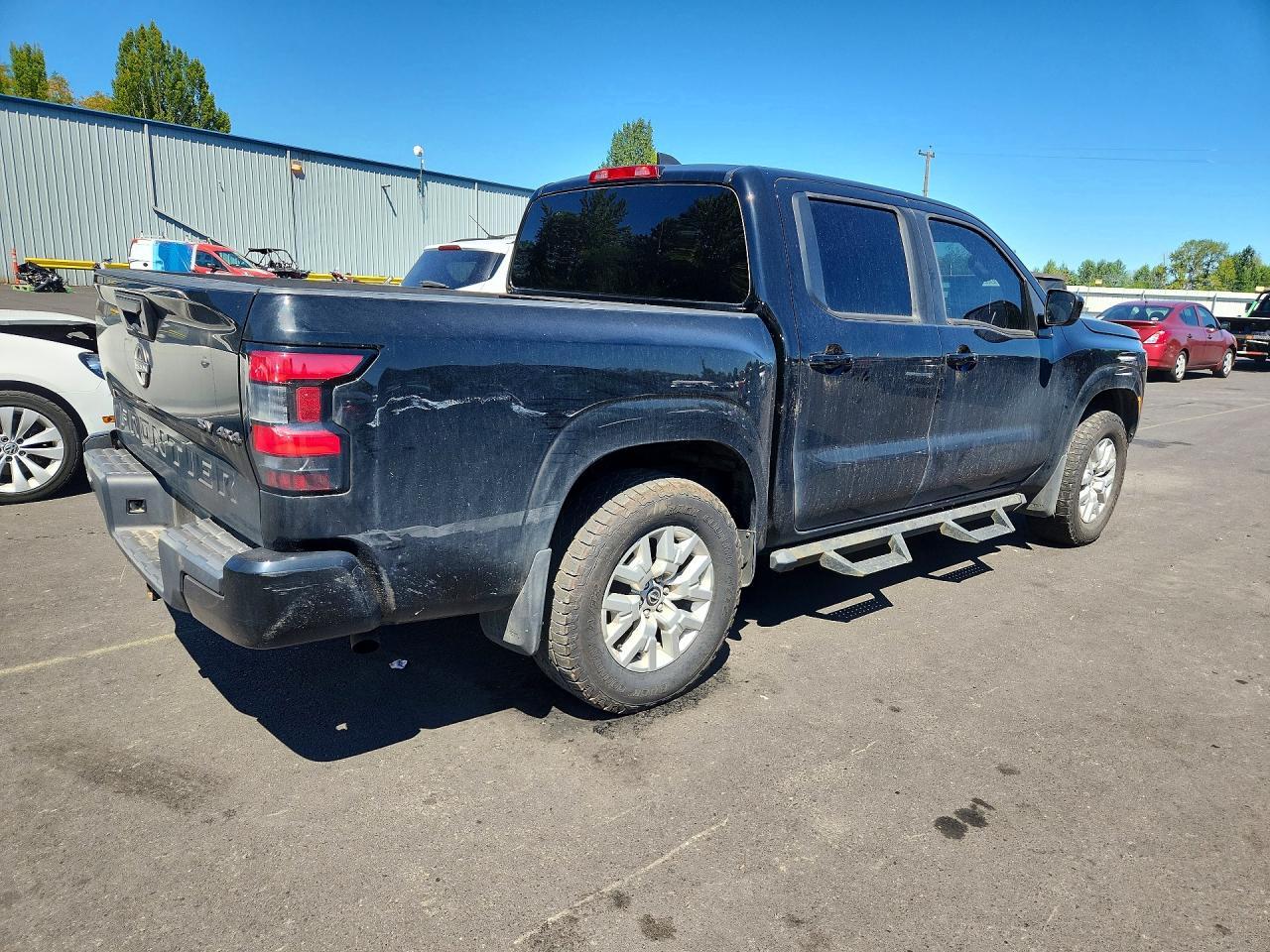 2022 Nissan Frontier, SV