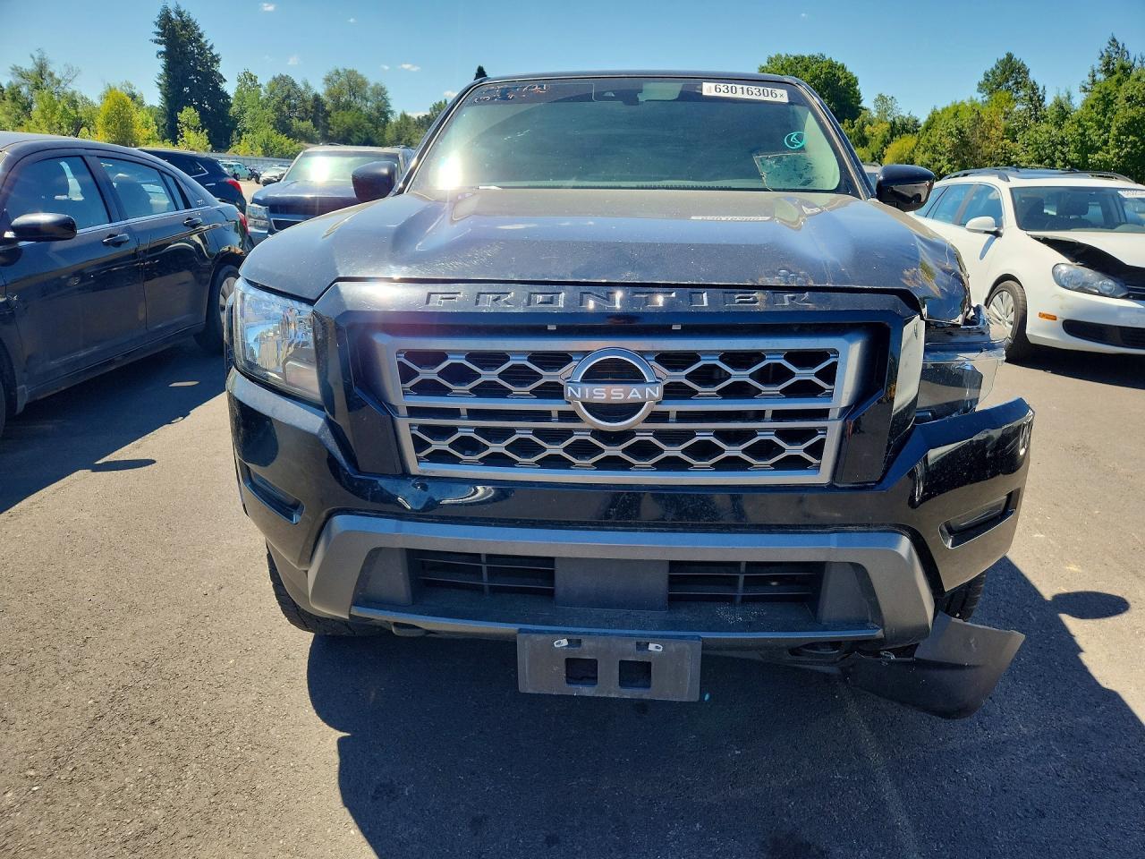 2022 Nissan Frontier, SV