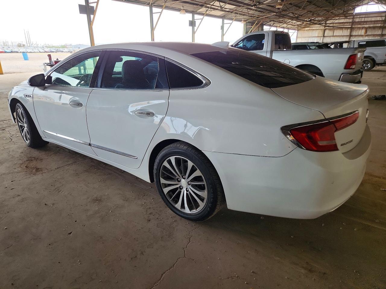 2017 Buick Lacrosse, Essence
