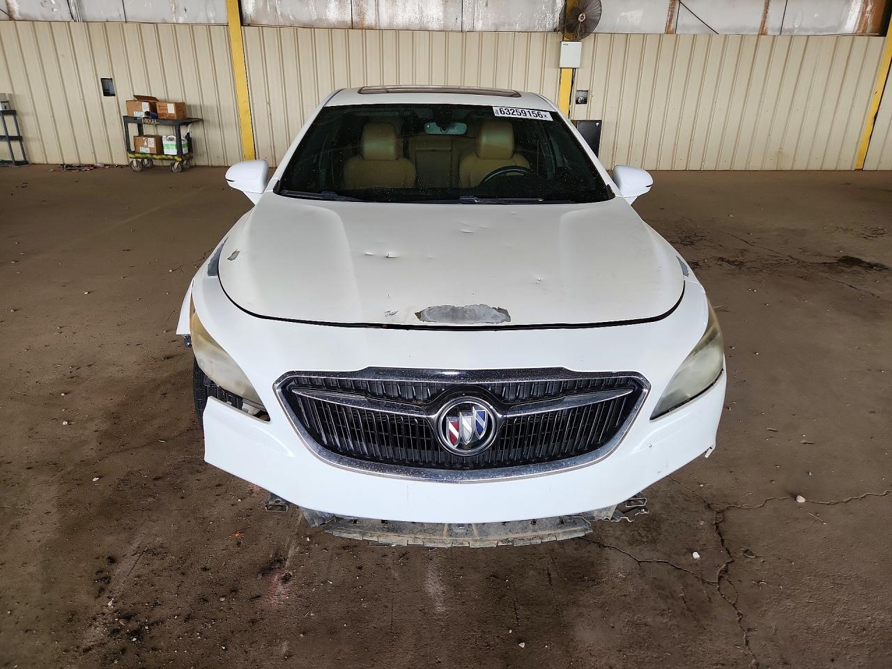 2017 Buick Lacrosse, Essence