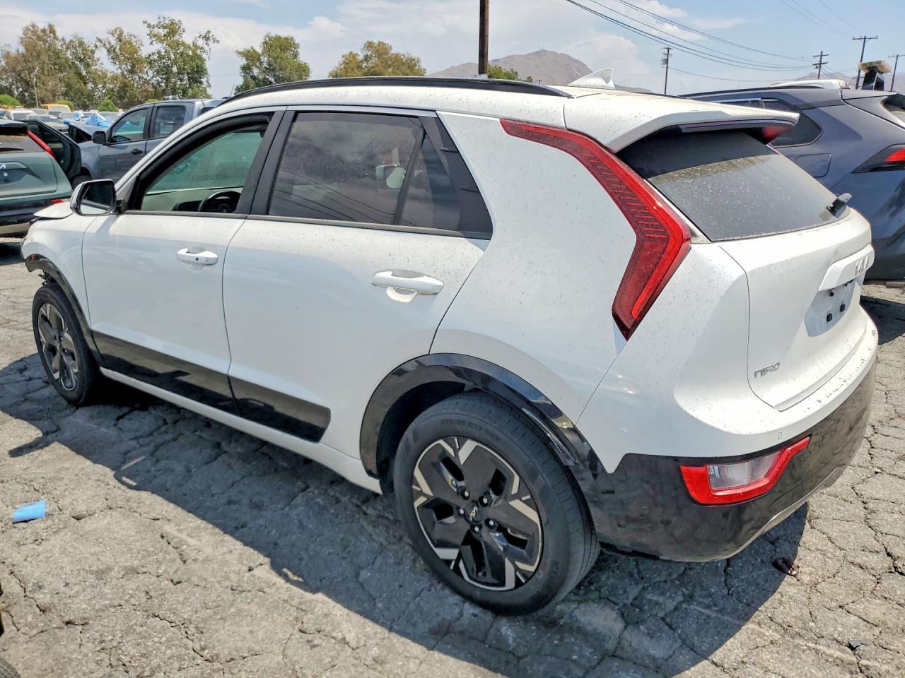 2024 KIA Niro, Wind