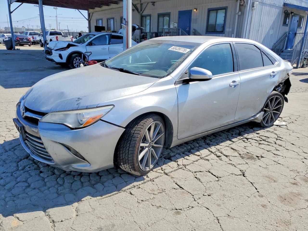 2017 Toyota Camry, LE
