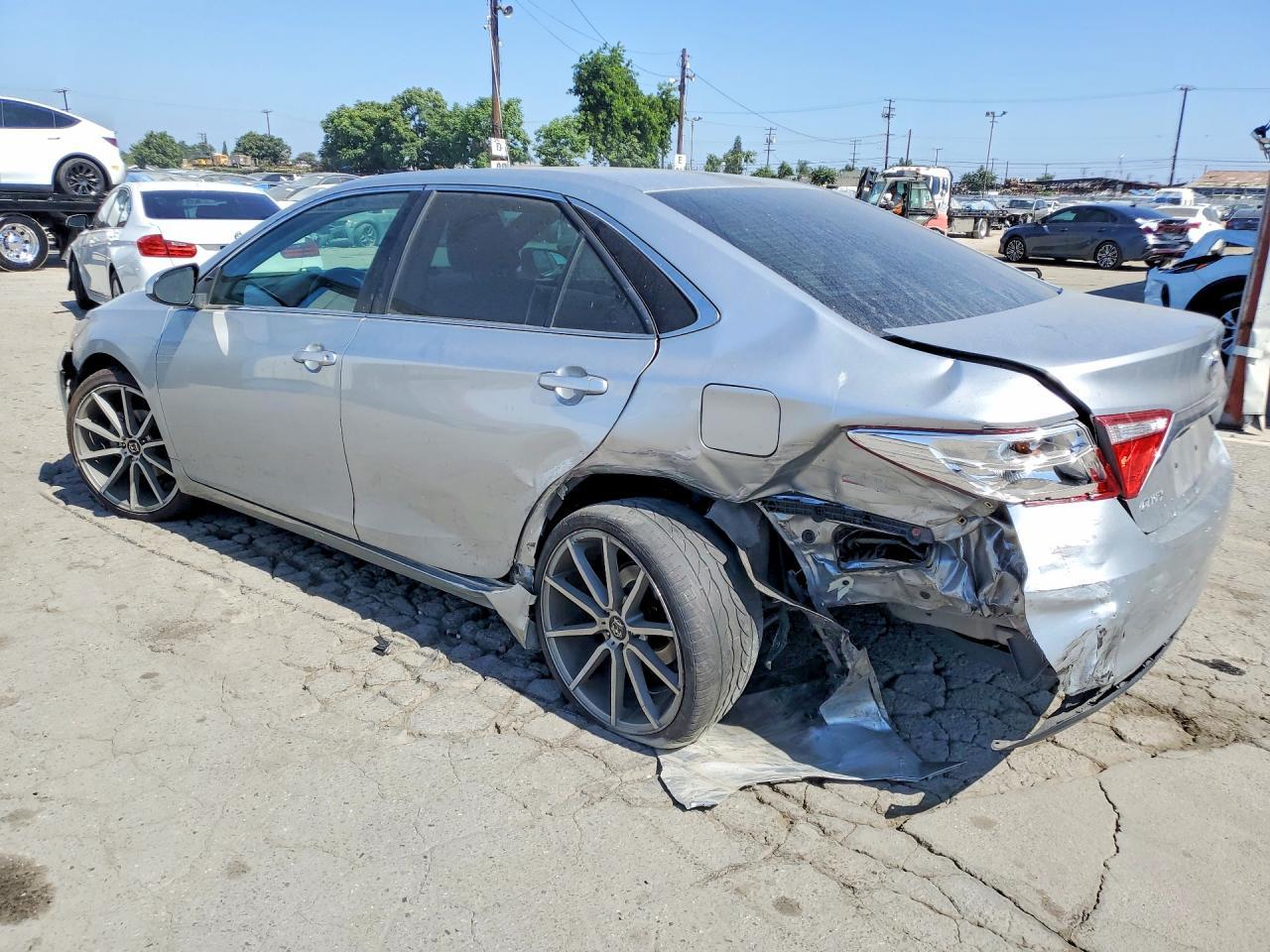2017 Toyota Camry, LE