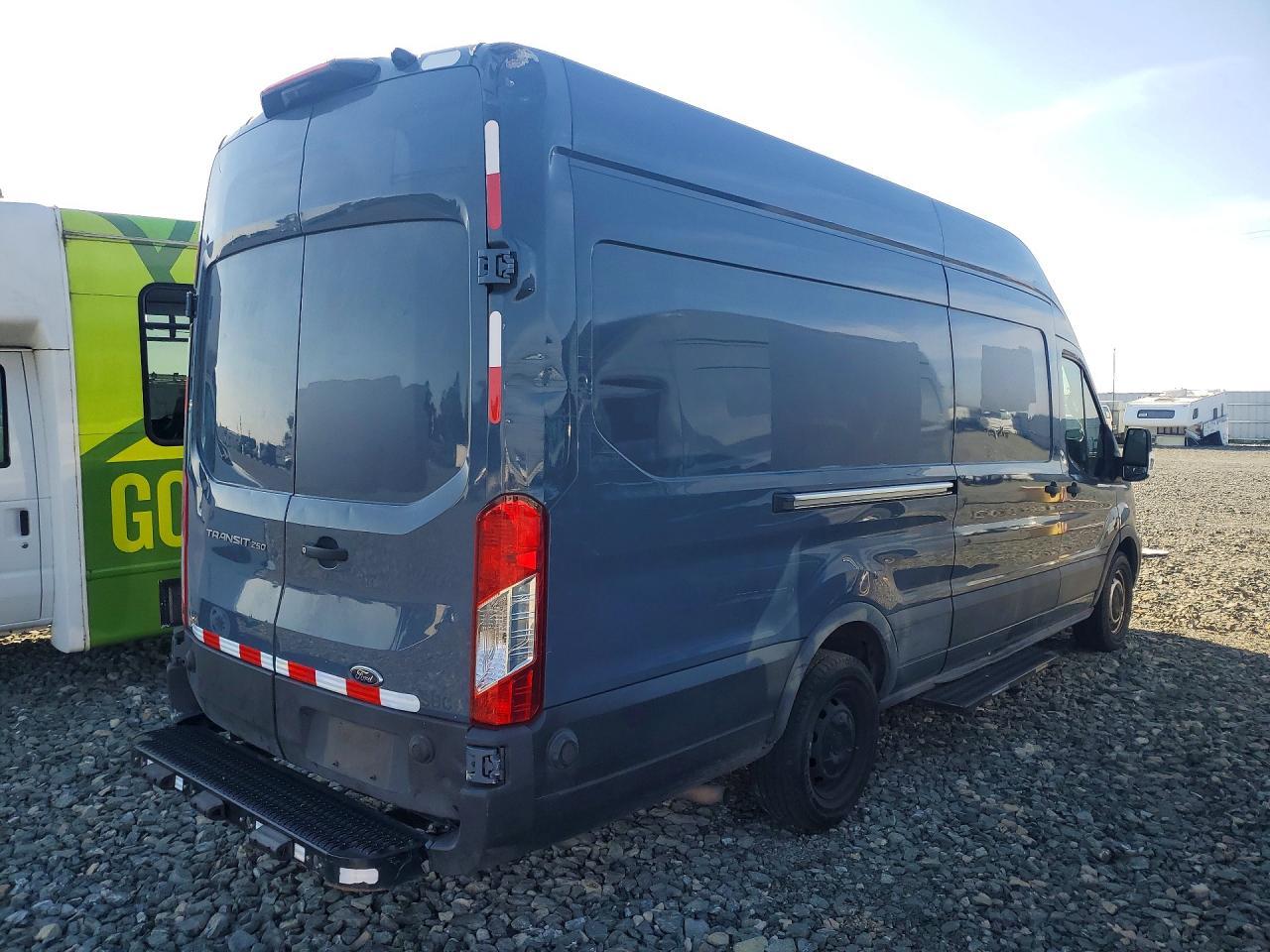 2020 Ford Transit, T-250