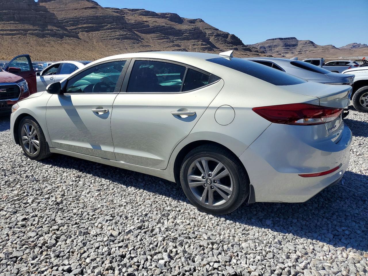 2017 Hyundai Elantra, SE