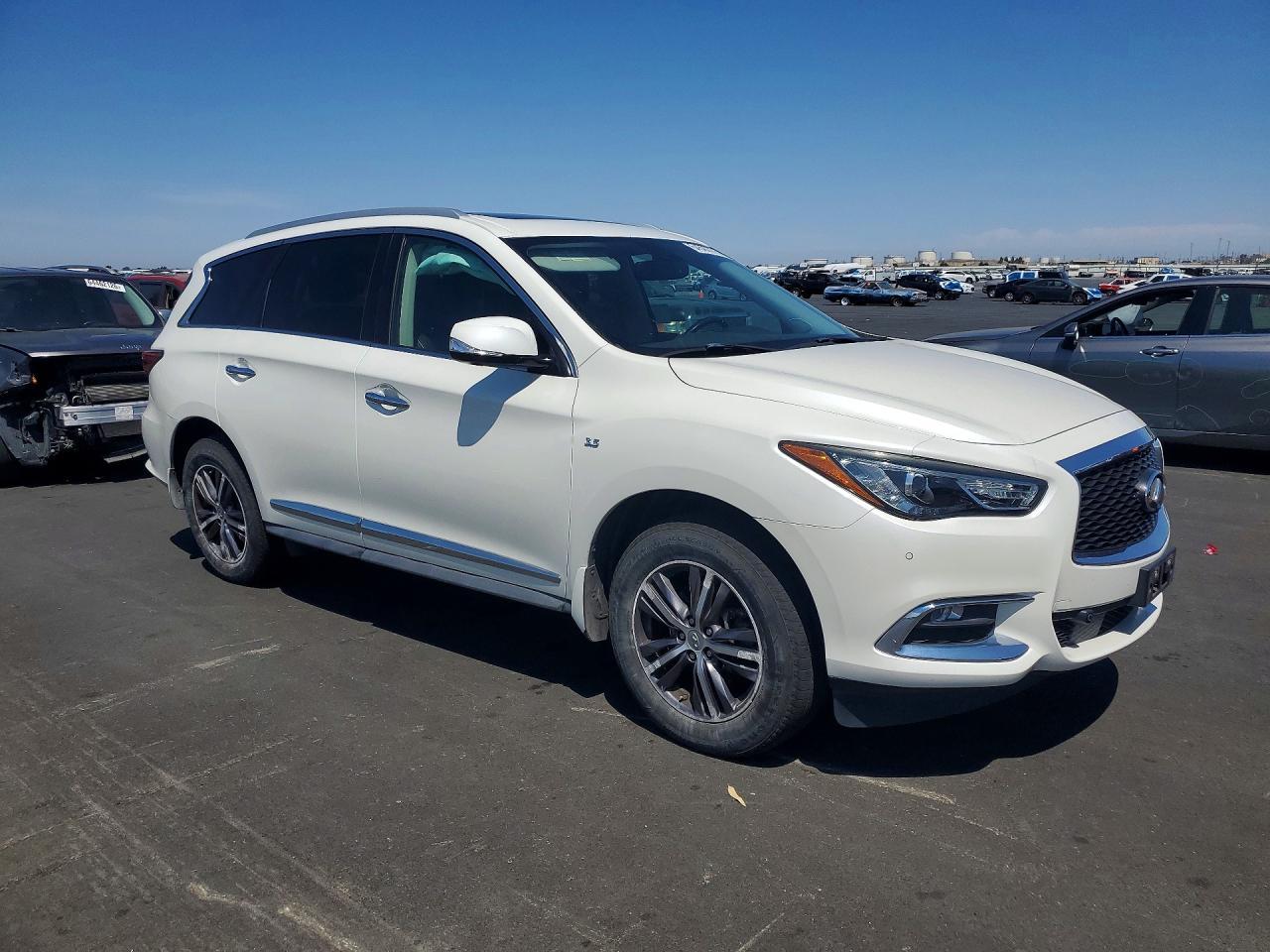 2018 Infiniti QX60, Pure