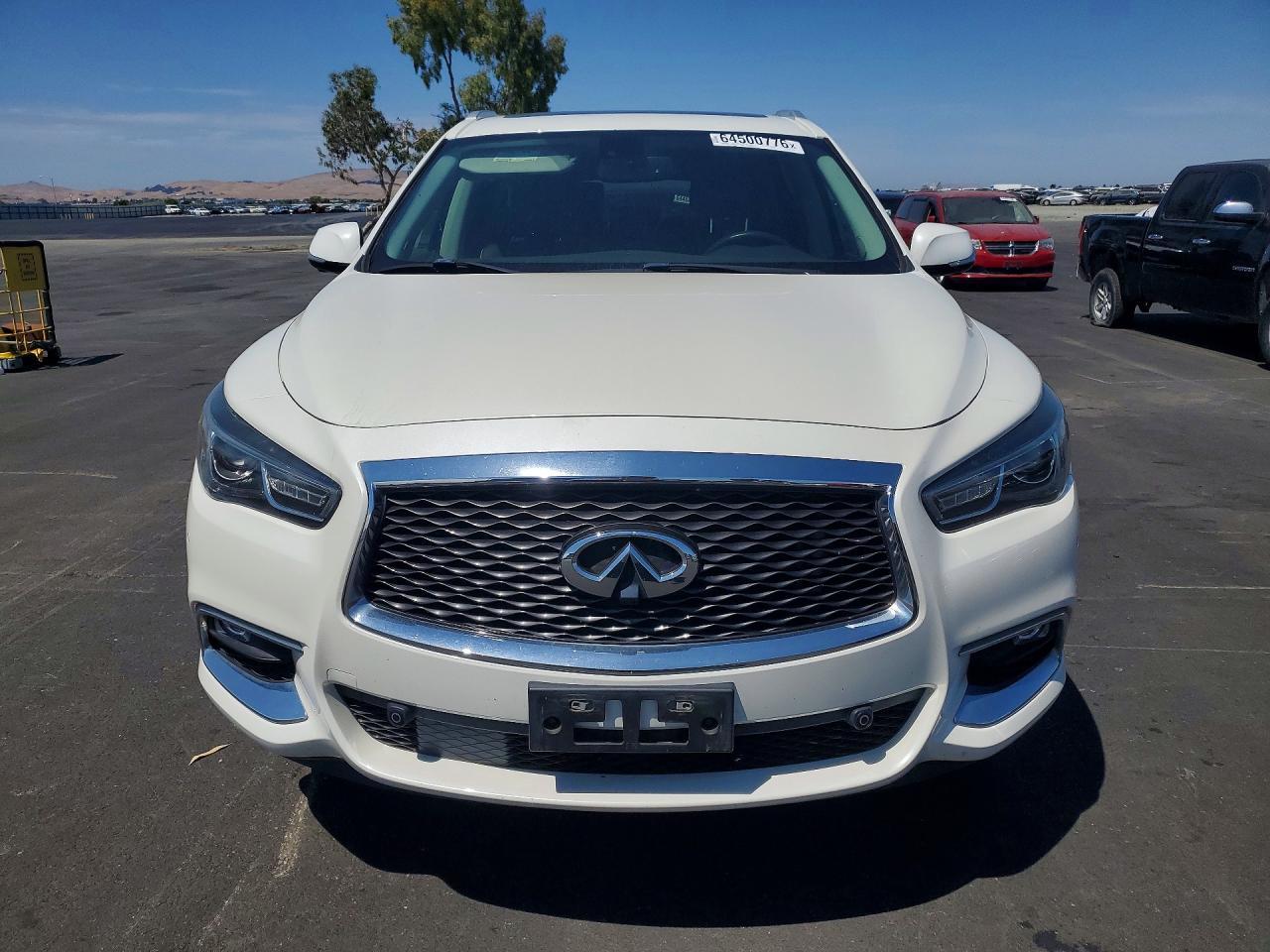 2018 Infiniti QX60, Pure