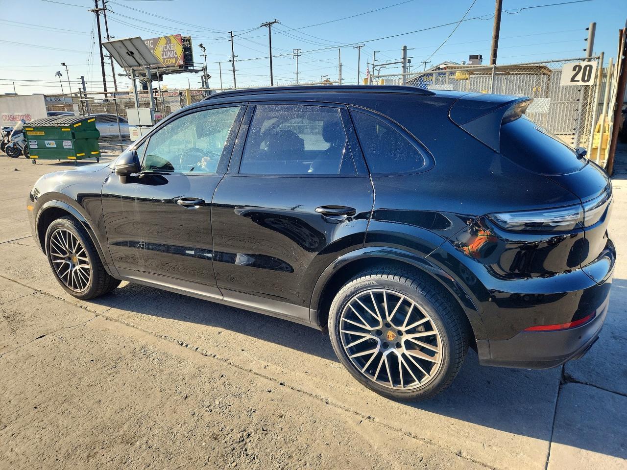 2021 Porsche Cayenne, S