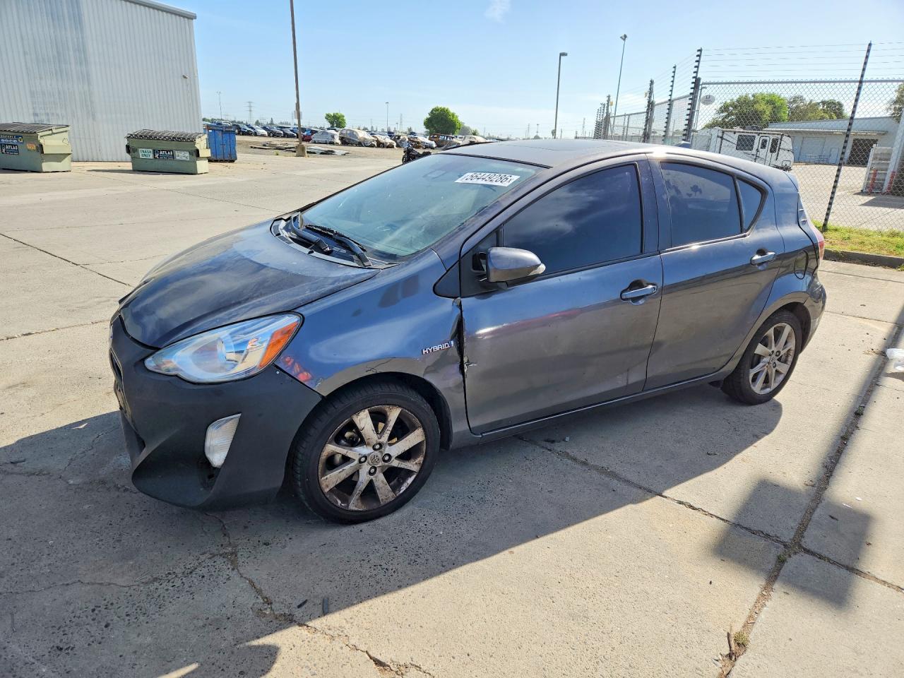 2016 Toyota Prius, Four