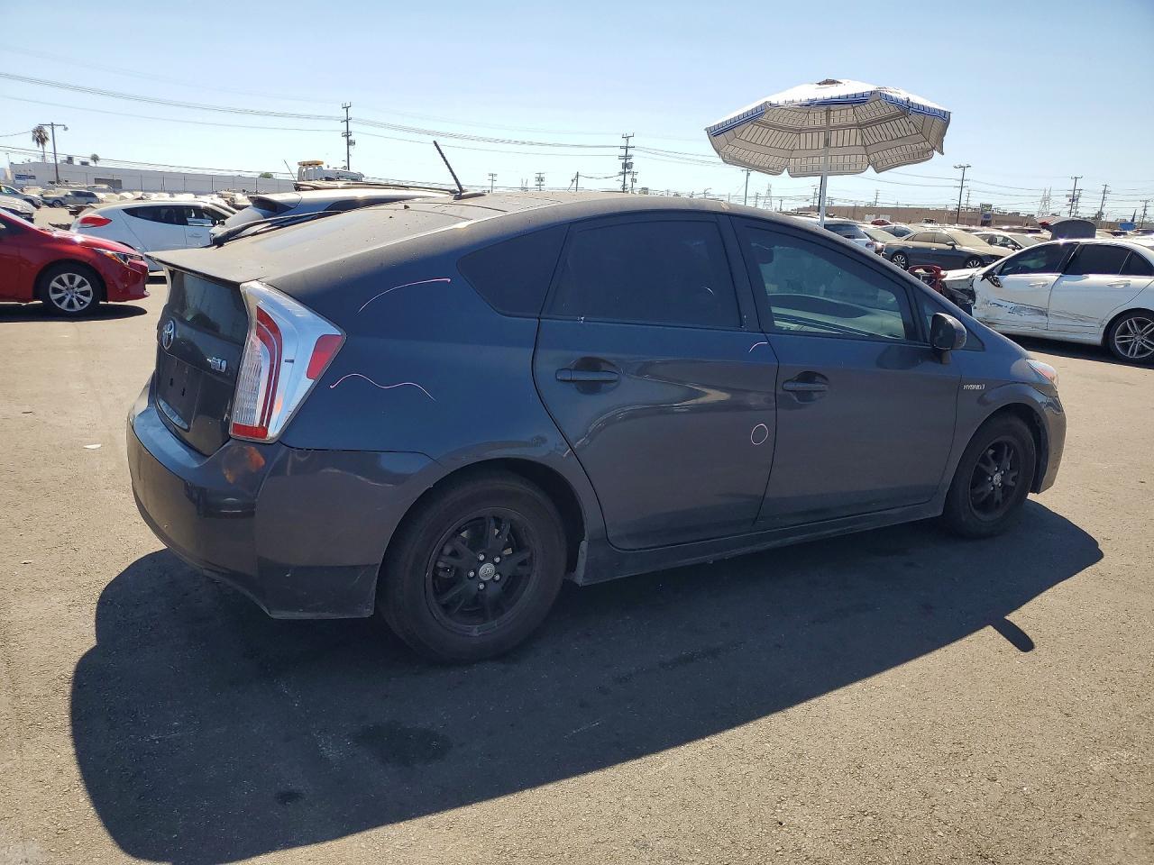 2015 Toyota Prius, Four