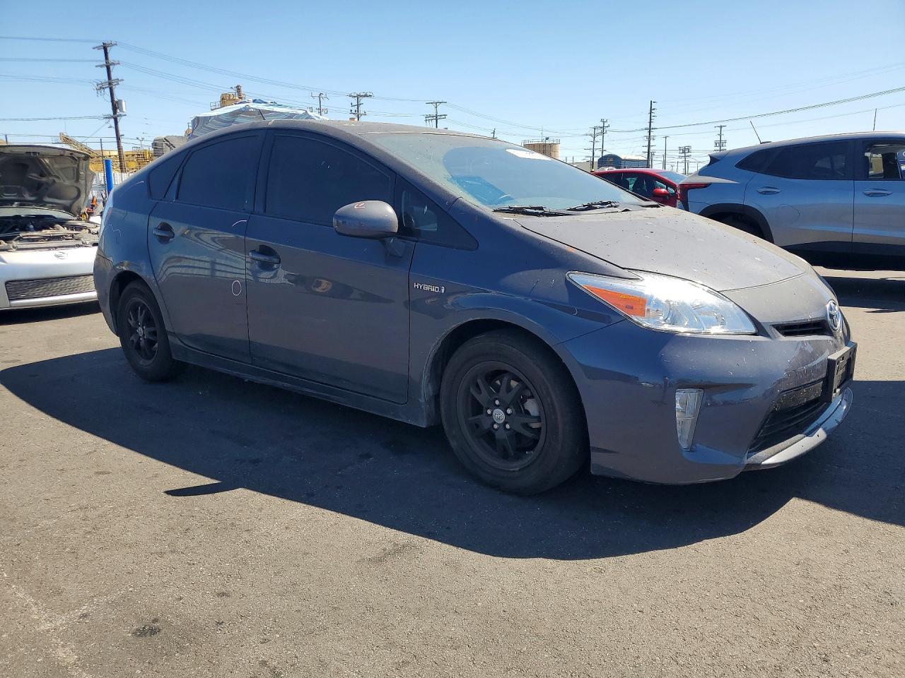 2015 Toyota Prius, Four